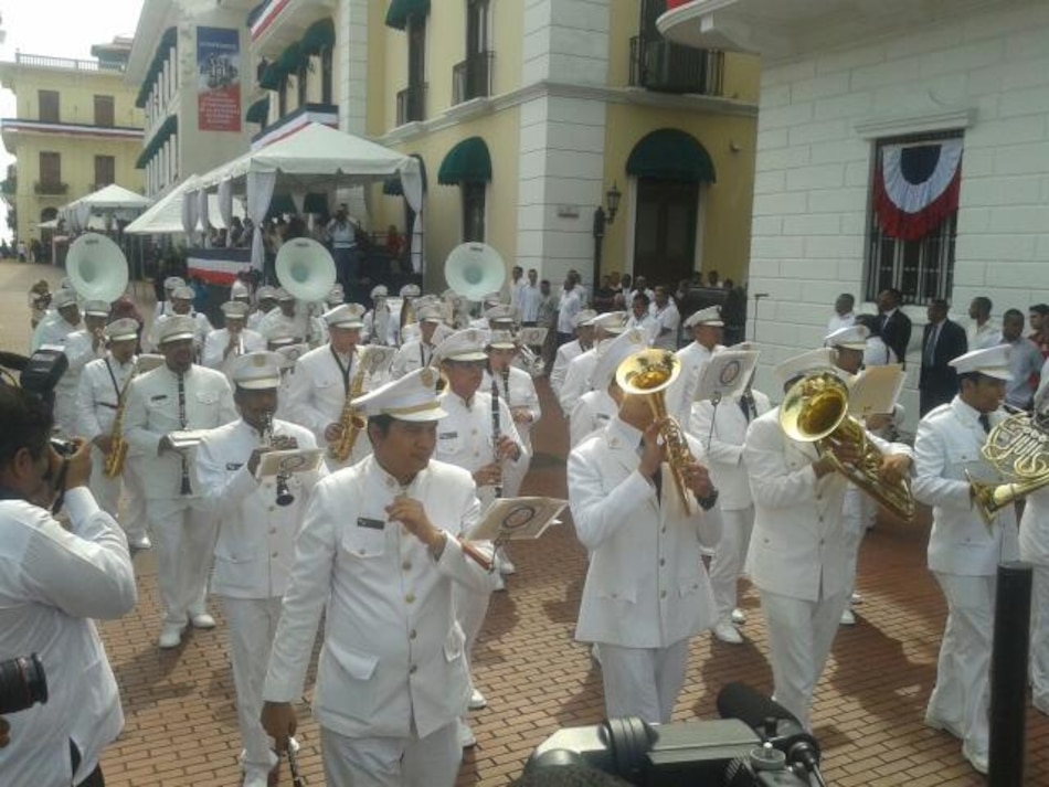 Minsa reitera que no habrá desfiles patrios ‘en lugares abiertos, como calles y avenidas’