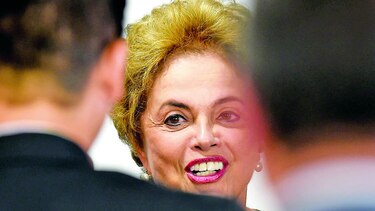 Dilma Rousseff dice que luchará ‘hasta el último minuto’