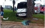 Colisión de 'coaster' en La Chorrera deja 15 heridos