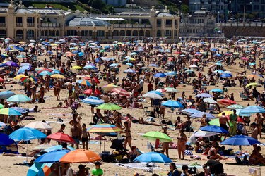 Una ola de calor mantiene en alerta al sur de Europa con temperaturas de más de 40 grados