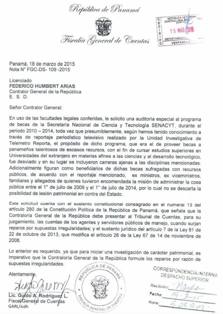 Políticos y ministros se repartieron becas