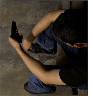 OMS quiere reforzar la prevención del suicidio, 'una tragedia evitable'