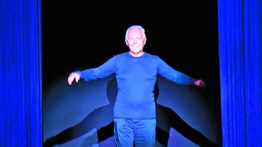 Armani encanta a Milán