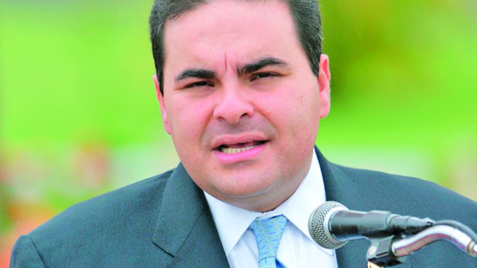 Fiscalía acusa a expresidente salvadoreño Antonio Saca de nuevo delito