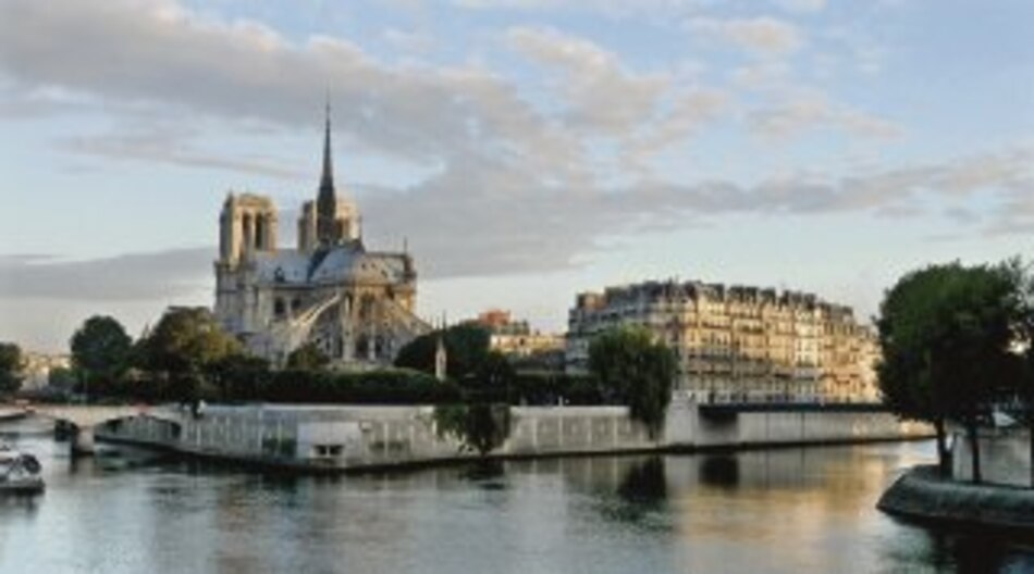 Francia oficializa recesión económica