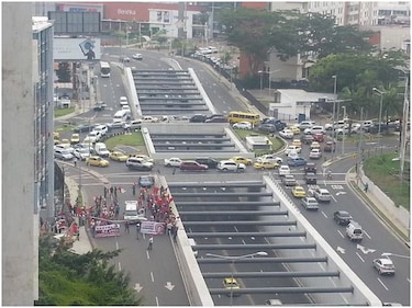 Suntracs vuelve a protestar tras fallo de la Sala Penal