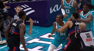 La NBA sanciona con 7 juegos a Stewart, 4 a Bridges y 2 a Duren por pelea Pistons-Hornets