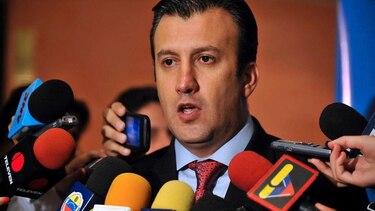 Venezuela: Vicepresidente denuncia complot contra Nicolás Maduro