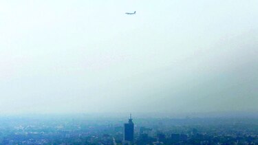Un velo gris ahoga a México