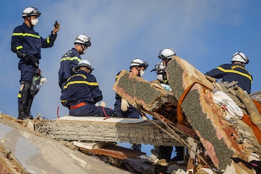 Sube a 1,943 la cifra de muertos y a 10,571 los heridos por doble terremoto en Venezuela