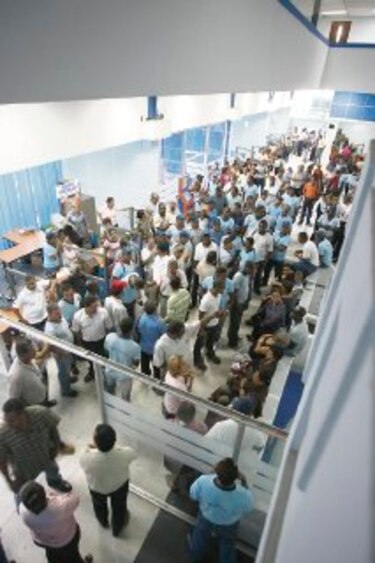 Cuatro aspirantes para dirigir el Idaan