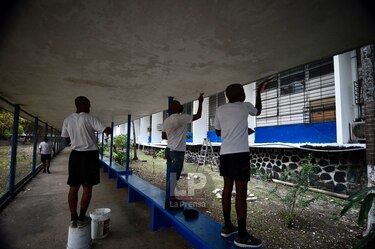 Siguen los trabajos de mantenimiento de escuelas, de cara al inicio del año lectivo 2022