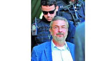 Prisión preventiva para Antonio Palocci
