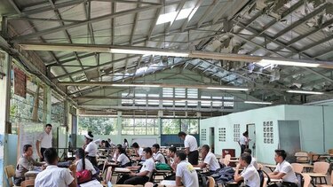 Colegio de Artes y Oficios, entre carencias y desidia