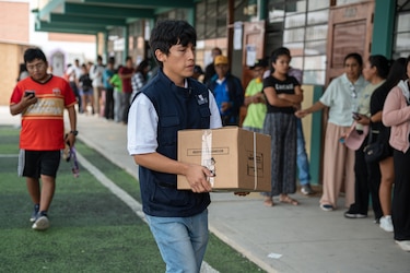 Resultado definitivo de elecciones en Perú se conocerá a mediados de mayo