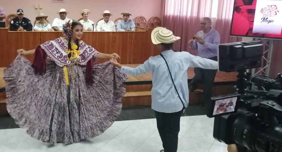 Las Tablas está lista para del desfile de Las Mil Polleras