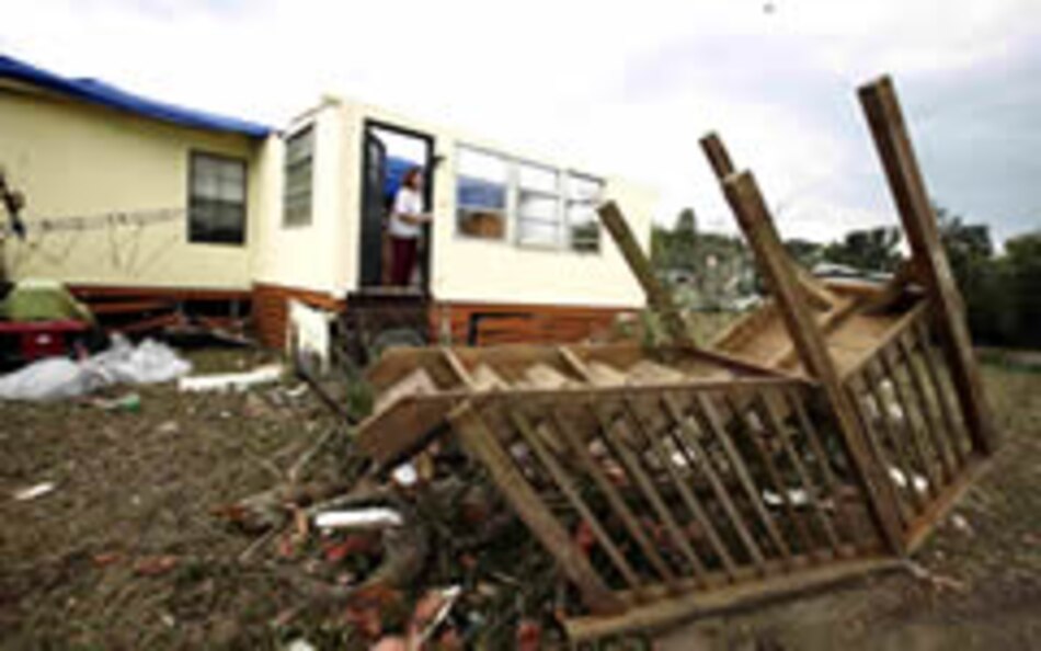 Toque de queda tras tormentas en Florida