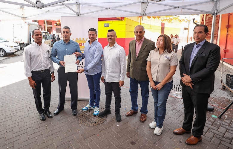 Alcaldía entrega orden de proceder para restaurar el Barrio Chino por $2.8 millones