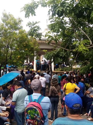 Docentes regresan este martes a las escuelas tras firmar acuerdo con el Meduca