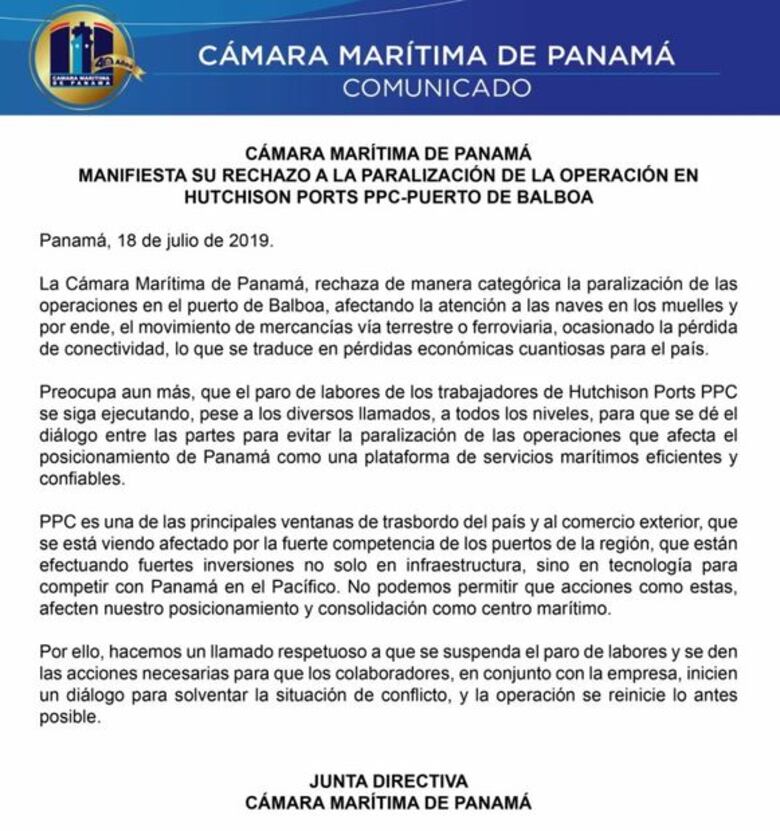 Trabajadores mantienen paralización en el puerto de Balboa