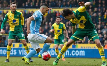 Manchester City empata con Norwich y reduce sus opciones al título