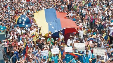 Venezolanos protestan por apagones
