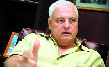 Ricardo Martinelli presenta nuevo escrito
