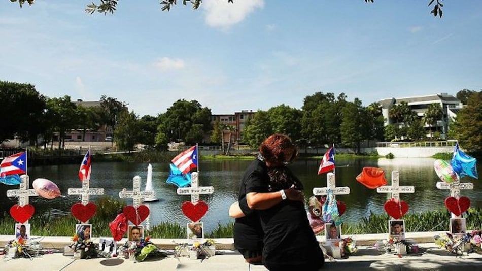 Hombre sobrevivió a matanza de Orlando haciéndose el muerto