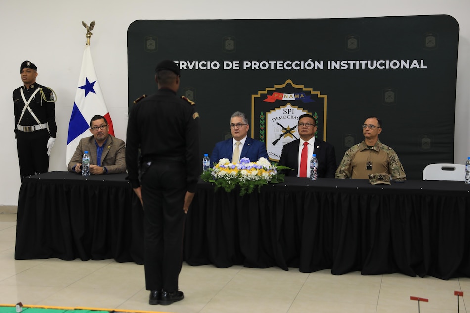 Ministerio de la Presidencia avala reglamento de ascensos del SPI para 2025