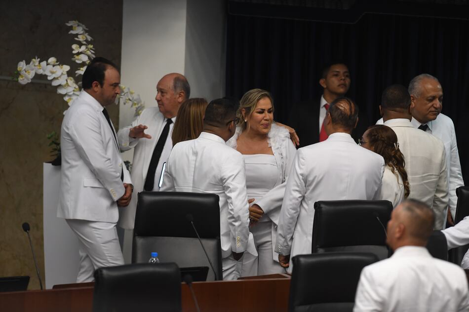 Negociaciones de última hora frenaron inicio de sesión en la Asamblea Nacional