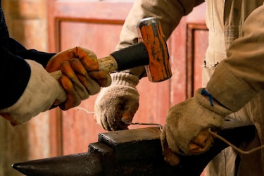 Una nueva generación de restauradores se forma para proteger el patrimonio de Bolivia