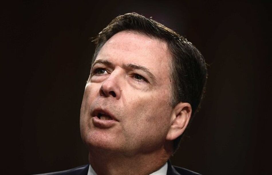 Comey presta testimonio demoledor sobre presiones de Trump al FBI