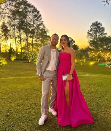 Neymar y su novia serán padres de una ‘menina’