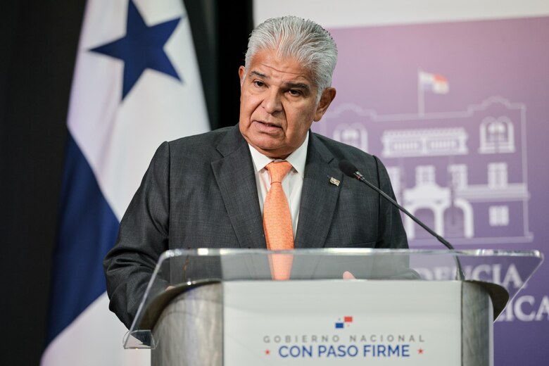 ¿Quién mueve las protestas? Mulino apunta a sindicatos, políticos y ‘mafias del pasado’