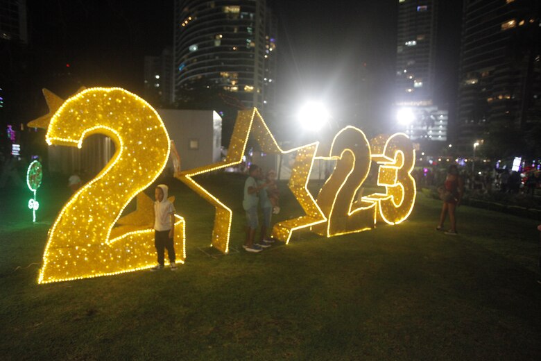 Alumbrado y desfile navideño 2024: el alcalde Mayer Mizrachi solicita, por ahora, $1.5 millones