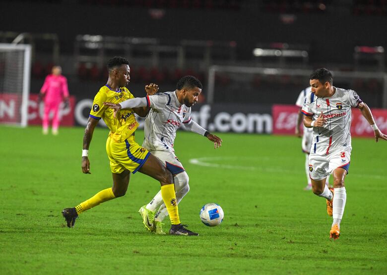 Plaza Amador derrotó por la mínima al Managua FC y clasificó a cuartos de final