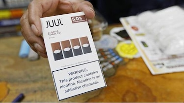 Autoridades de Estados Unidos amenazan con sancionar a Juul, marca líder del vapeo