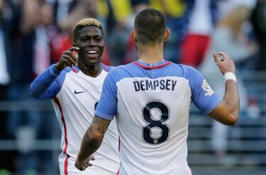 Estados Unidos vence 2-1 a Ecuador y avanza a semifinales