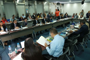 ¿El Ministerio Público o la Contraloría? qué autoridad manejaría la extinción de dominio