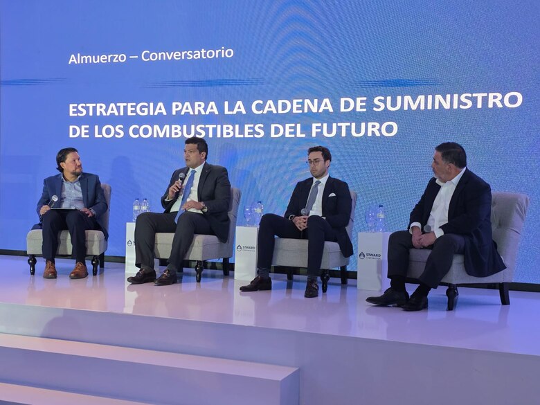 Crece la venta de combustible marino en Panamá mientras expertos recomiendan acelerar la transición energética