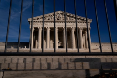 Corte Suprema de Estados Unidos mantiene reconocimiento parental a las parejas del mismo sexo