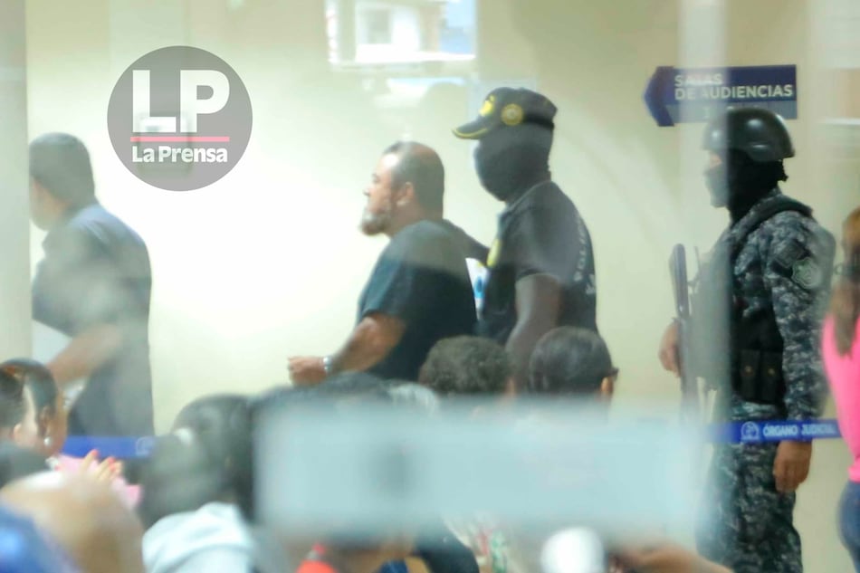 Ordenan detención preventiva e imputan cargos por el presunto delito de blanqueo de capitales a Jaime Caballero, del Suntracs