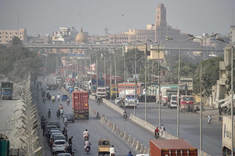 La batalla de drones India-Pakistán se intensifica mientras cifra de muertos asciende a 82