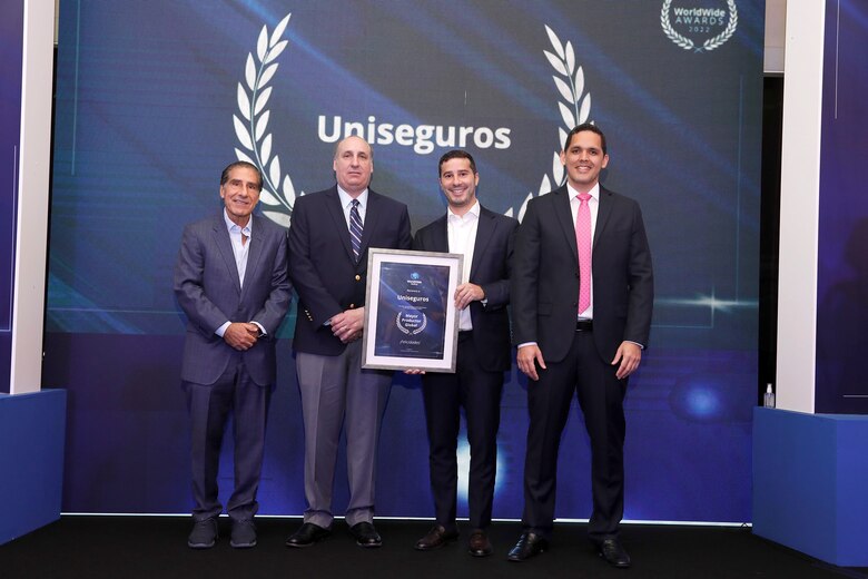 WorldWide Medical reconoce a sus corredores más destacados en 2021