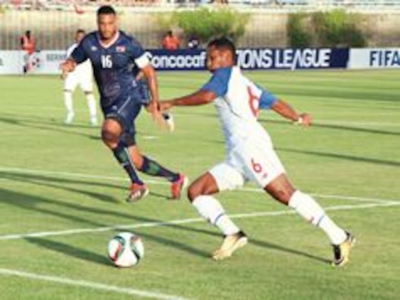 Ganó, goleó y debutó Gallego
