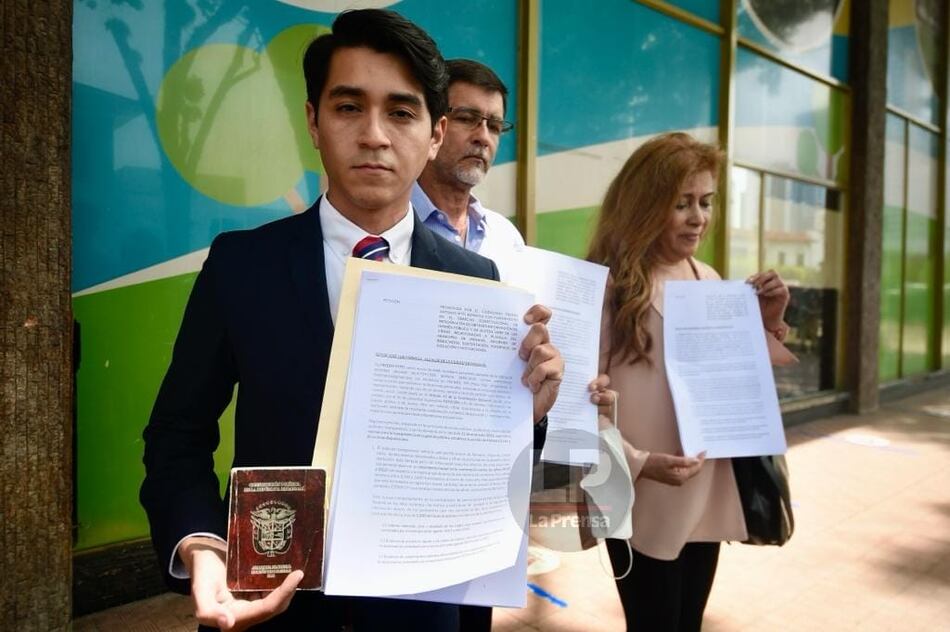 El alcalde José Luis Fábrega vuelve a recurrir al TE; ciudadanos piden información