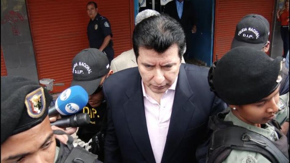 El MEF cancela la subasta del apartamento que tenía Moncada Luna en el PH Santorini