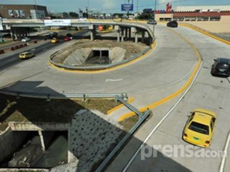 Inauguran el puente de Cerro Viento