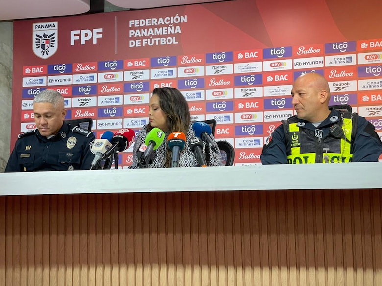 Seguridad: accesos, controles y artículos prohibidos para el partido Panamá–Surinam en el Rommel Fernández