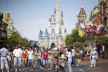 Disney modificará precios de boletos según temporada